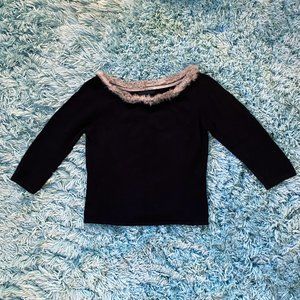 *SOLD* 90s Black Fur Collar Crop Sweater M